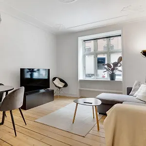 Perfectly Located Cozy Kopenhagen